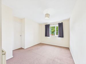 Bedroom- click for photo gallery